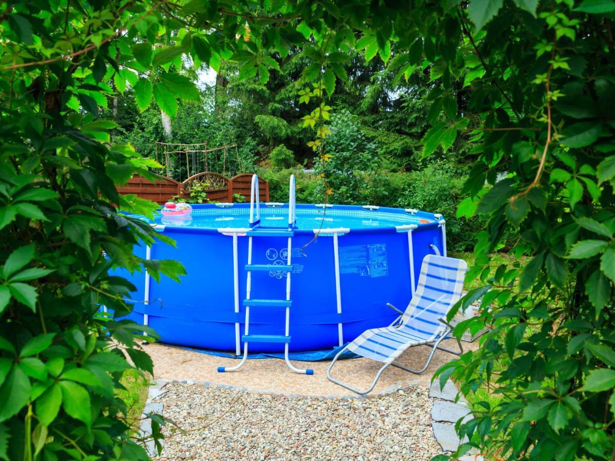 Lovely Apartment In Rusko With Pool Garden Ujście-Darłowskie المظهر الخارجي الصورة